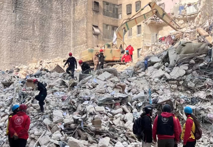 国际救援，洛阳神鹰救援队员坚守叙利亚开展灾后赈济工作