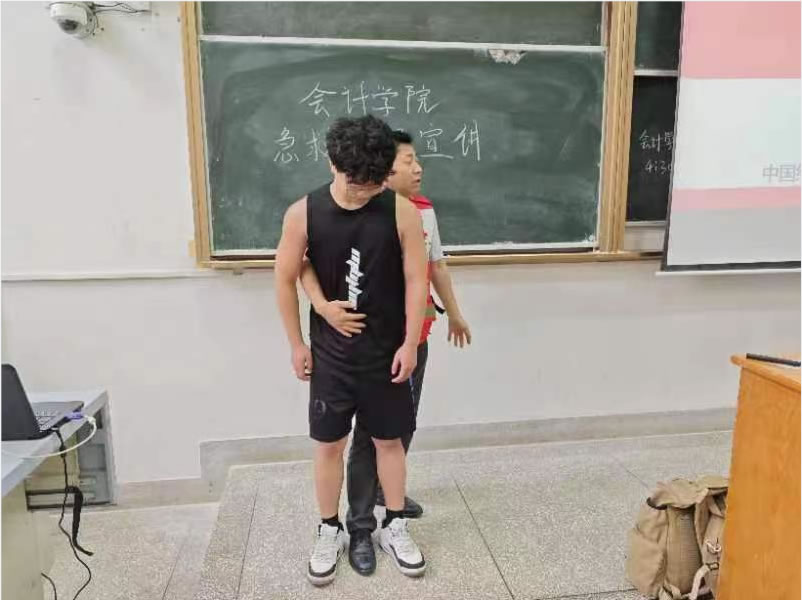 应急救护培训进校园|为洛阳理工学院学生传授急救知识