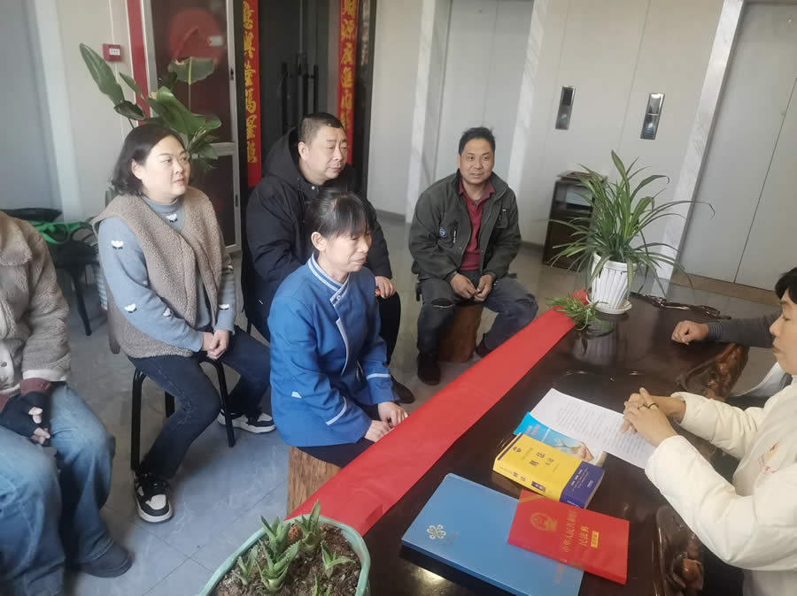 洛阳法律研究会“国际志愿者日法律志愿服务活动”汇报